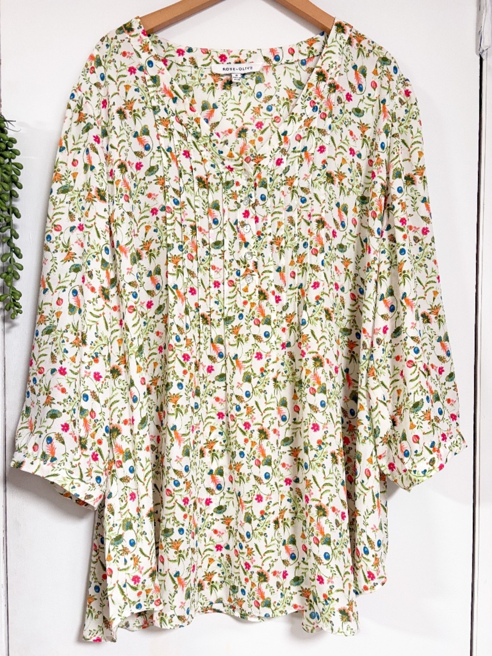 Rose + Olive Floral Woman Blouse Size 1X Cottagecore Farmhouse Chic Popover Boho